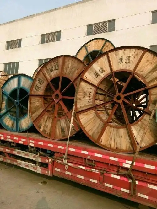 江蘇電纜盤回收